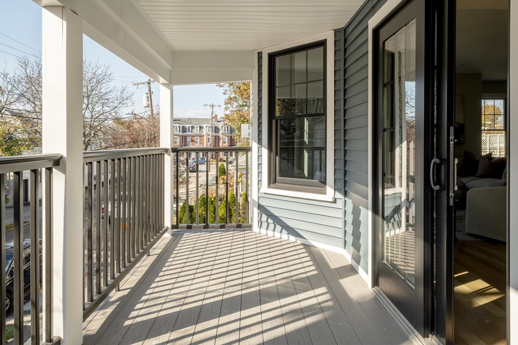 14 Maple St # 14