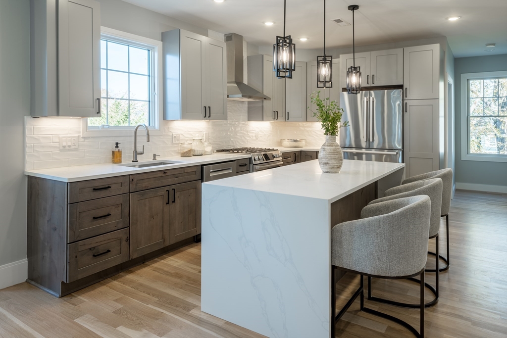 14 Maple St # 14