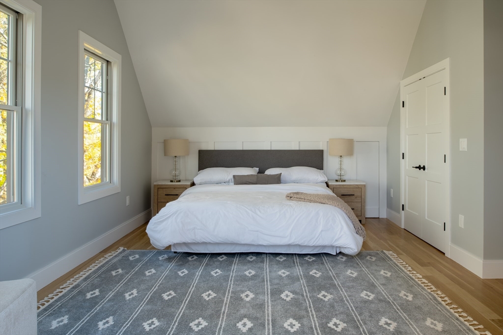 14 Maple St # 14