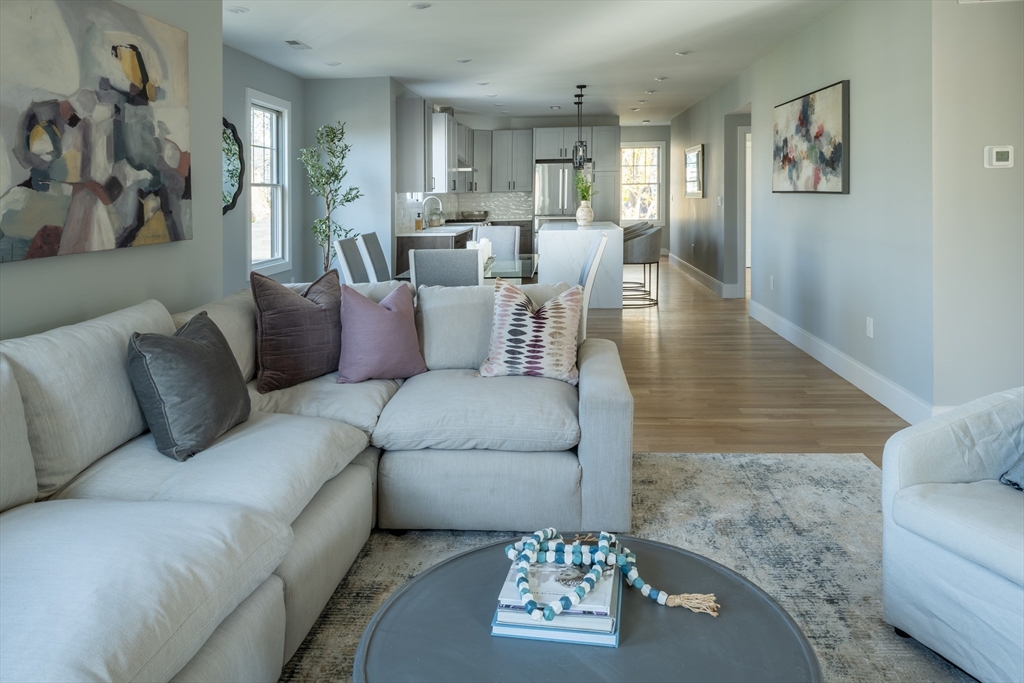 14 Maple St # 14