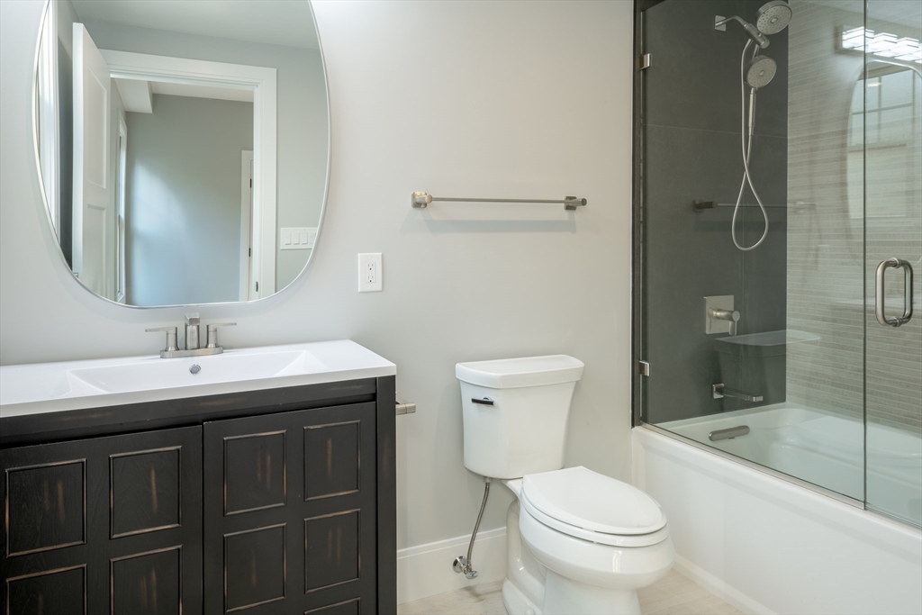 12 Maple St # 12