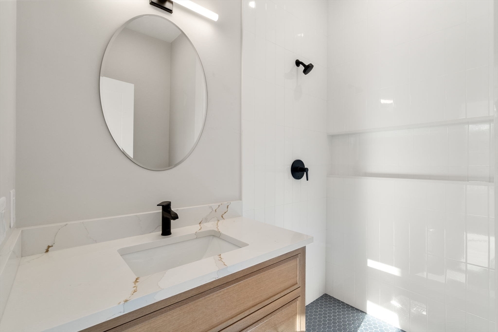 26 Trowbridge Street