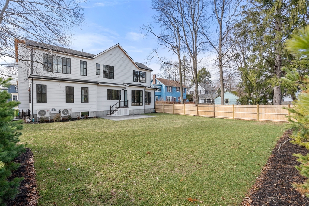 26 Trowbridge Street