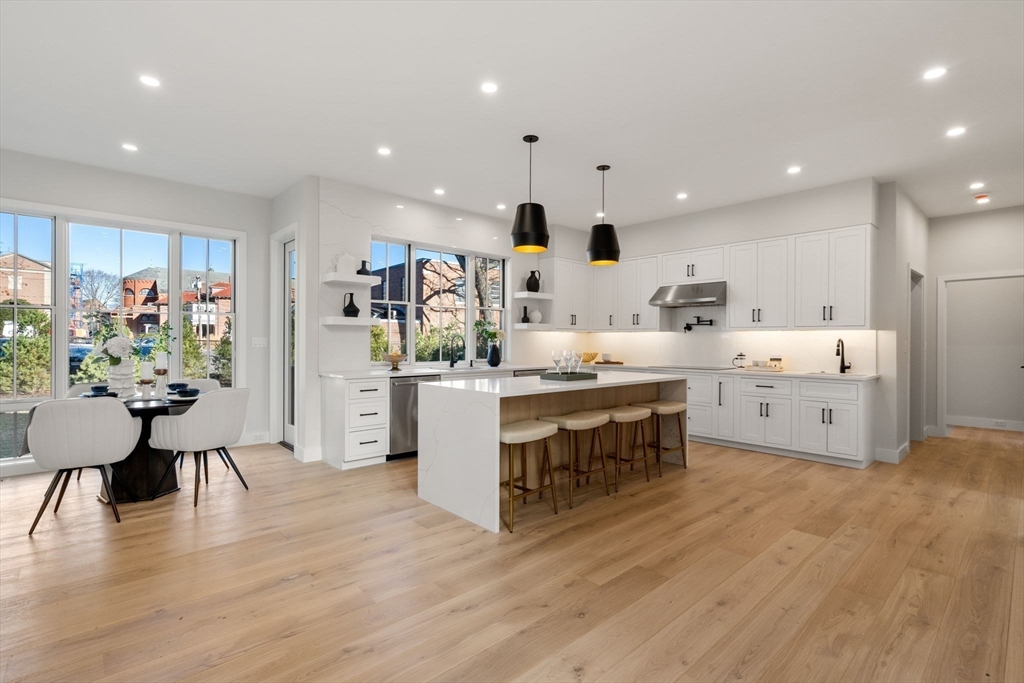 26 Trowbridge Street