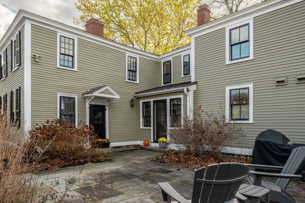 70 Elm St