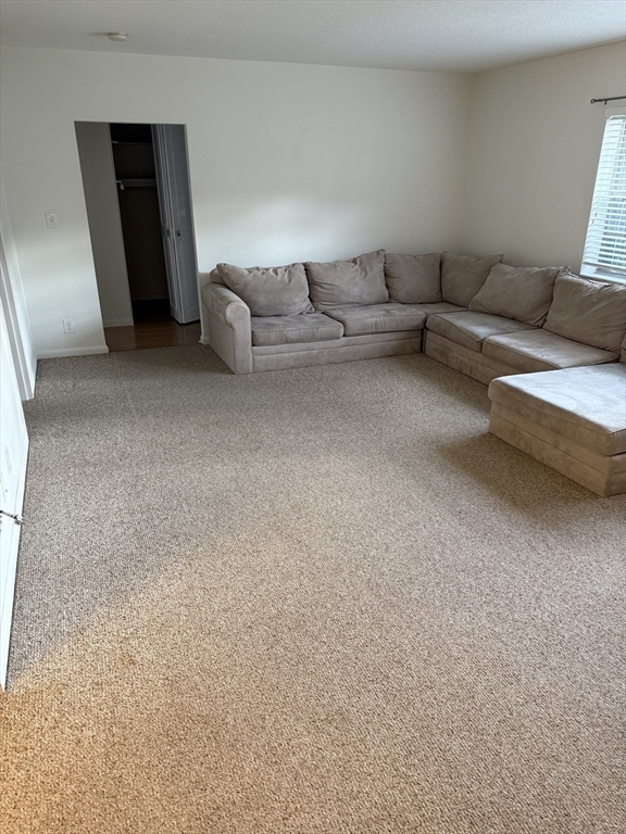 125 Lake Shore Rd # 2