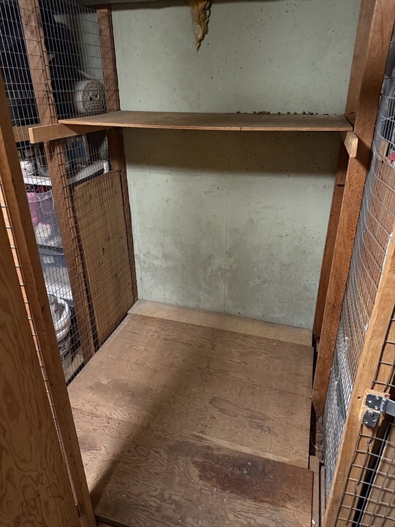 125 Lake Shore Rd # 2