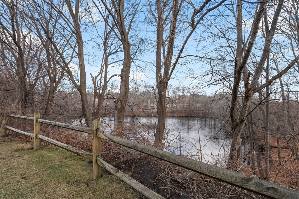 81 Kennedy Drive # 81