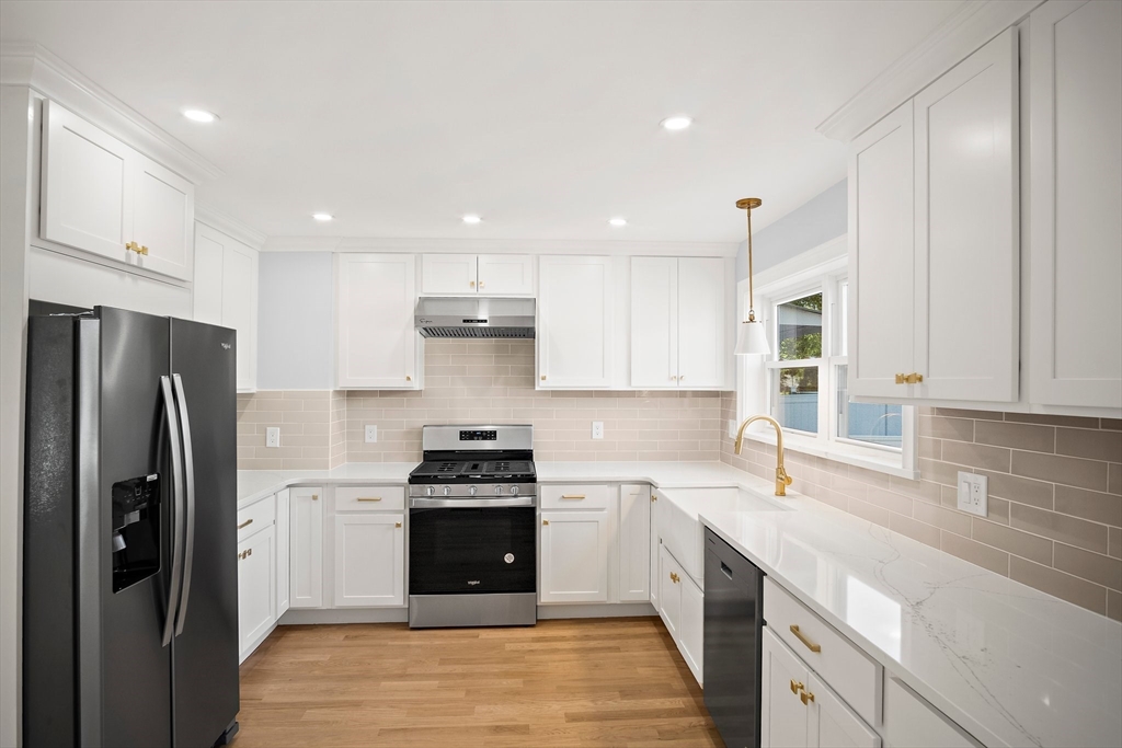 30 Arnold St # 30
