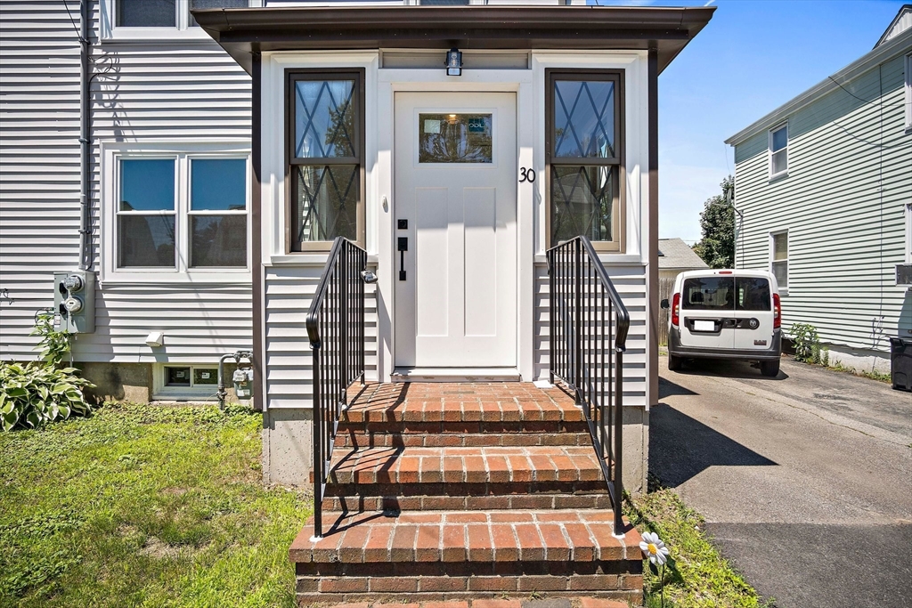 30 Arnold St # 30