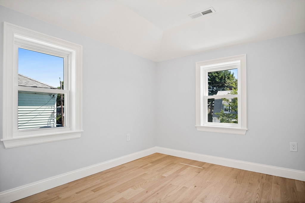 30 Arnold St # 30