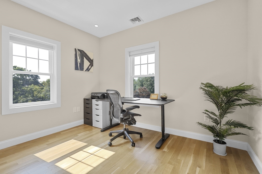 172 Elliot Street # 172