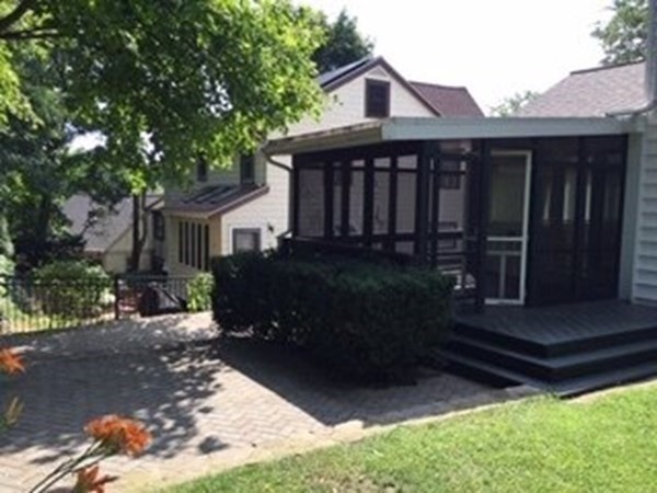10 Duxbury Rd # 10