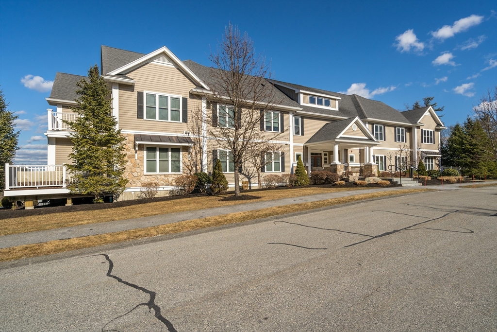 512 Eagles Nest Way # 512