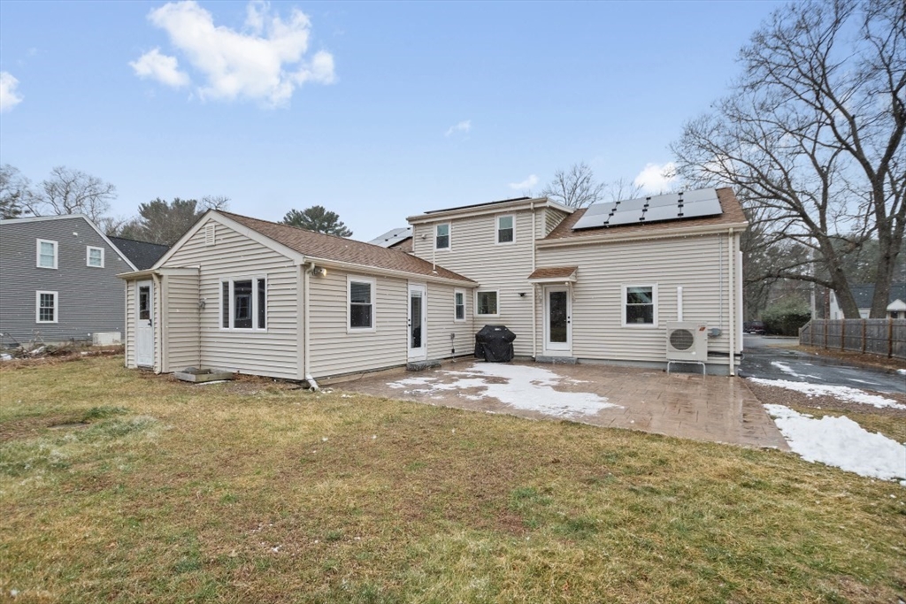 101 Freeman St