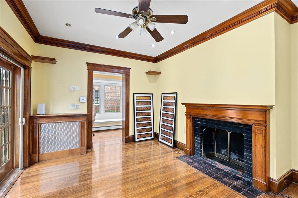 127 Commonwealth Ave