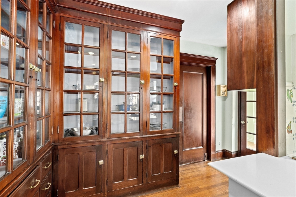 127 Commonwealth Ave