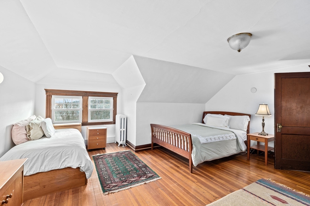 127 Commonwealth Ave