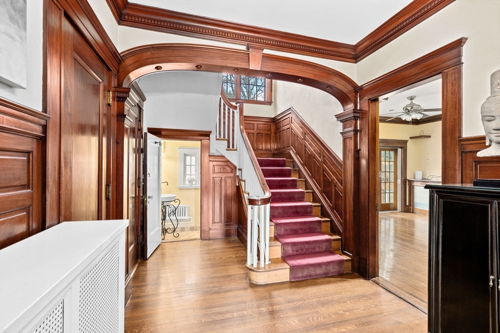 127 Commonwealth Ave