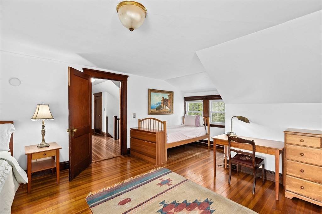 127 Commonwealth Ave