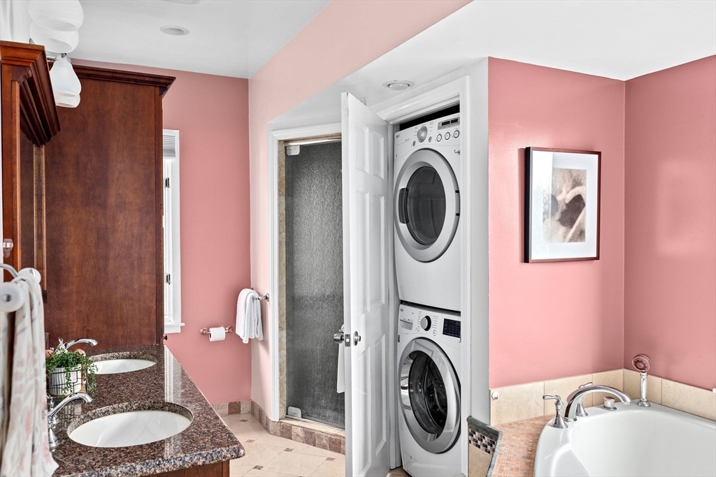 127 Commonwealth Ave