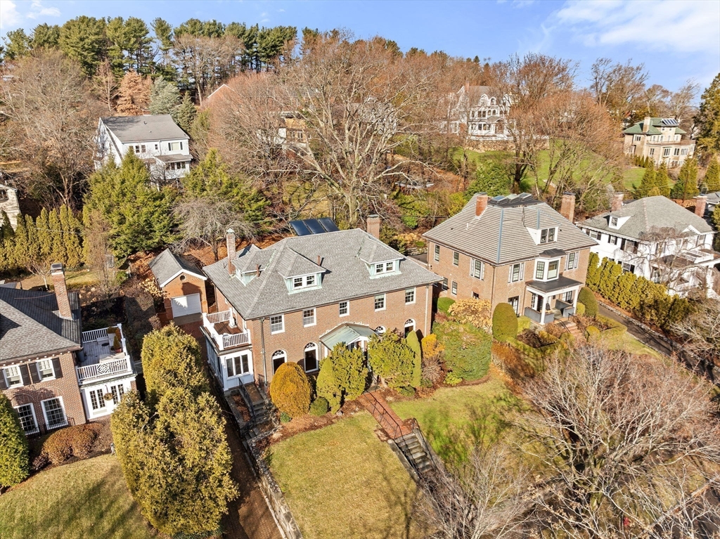 127 Commonwealth Ave