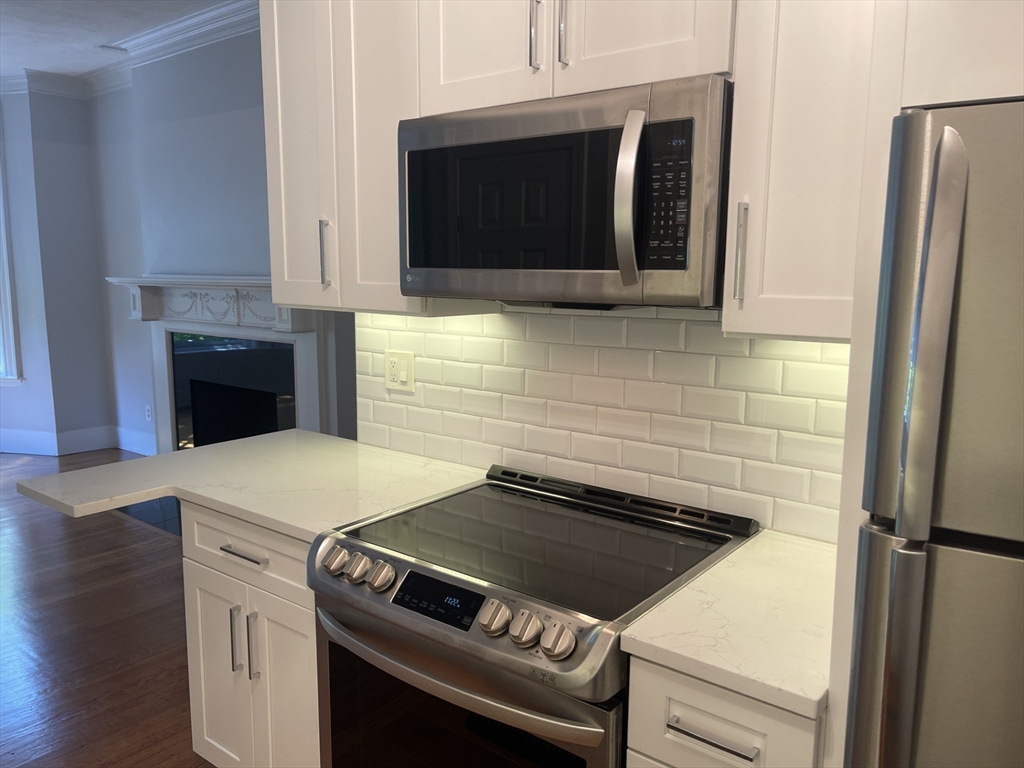 295 Commonwealth Avenue # 2A