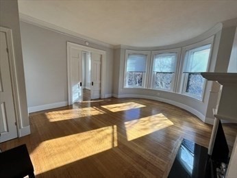 295 Commonwealth Avenue # 2A