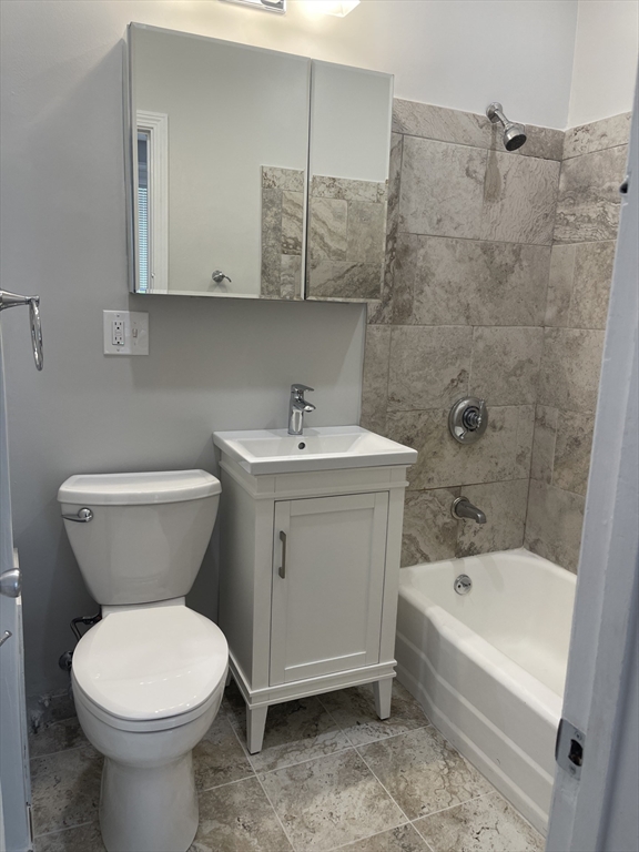 295 Commonwealth Avenue # 2A