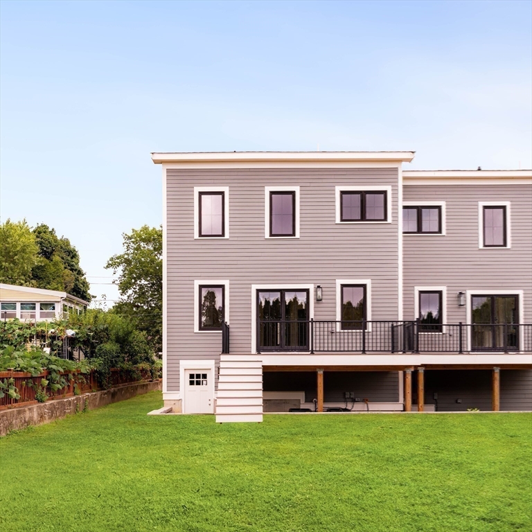 38 Maplewood St # 38