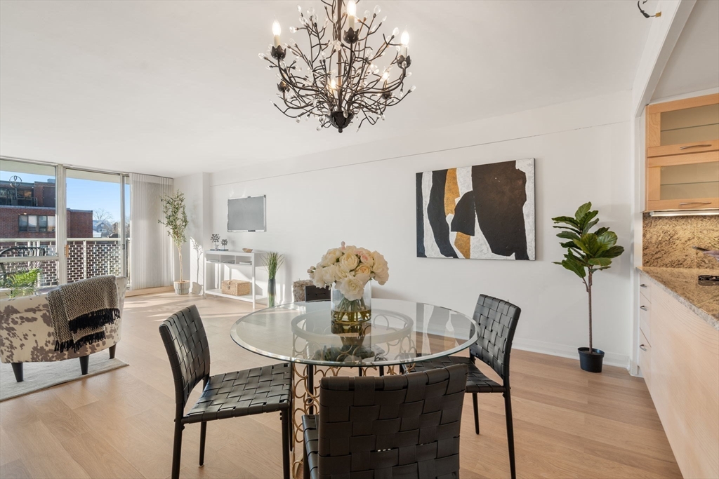 45 Longwood Ave # 512