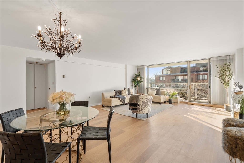 45 Longwood Ave # 512