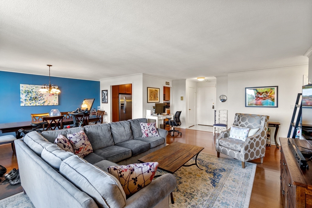 280 Boylston St # 604