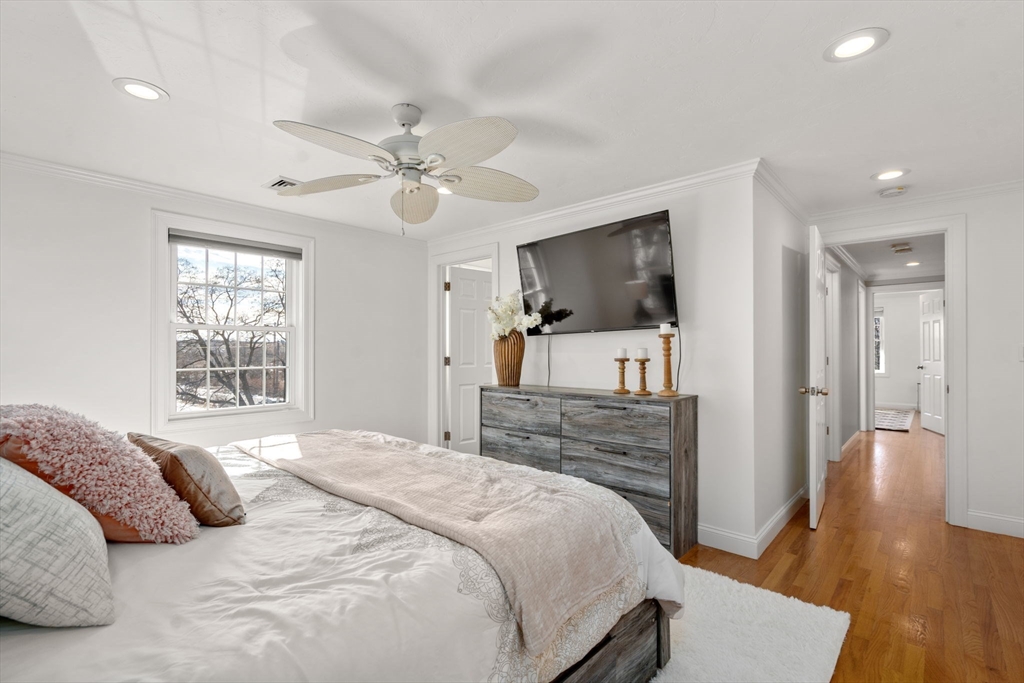 84 Bristow Street # B