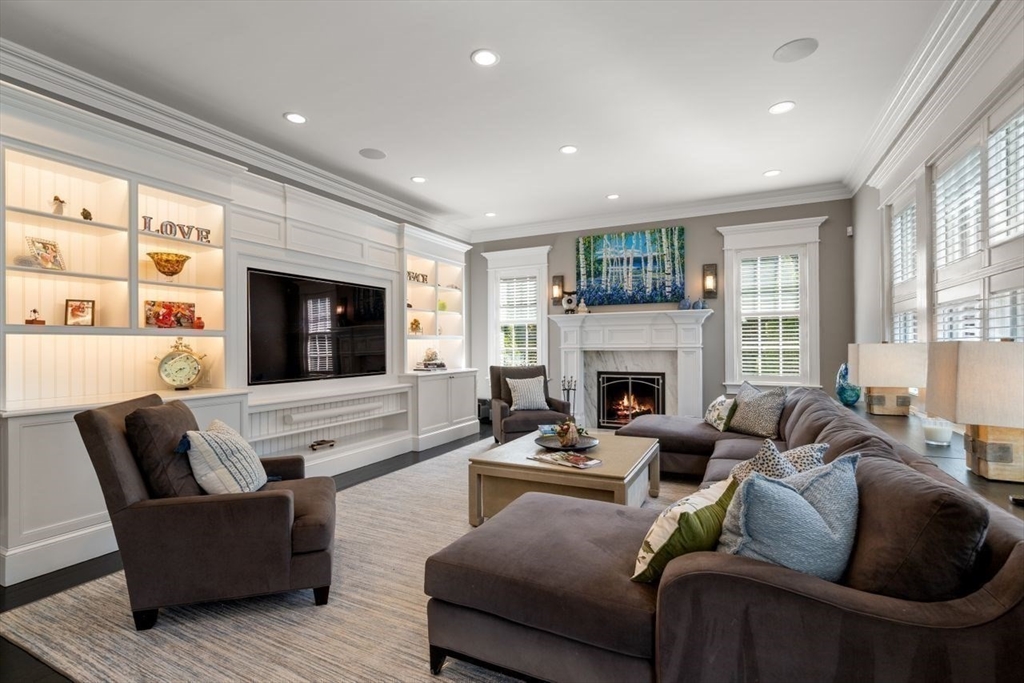 1388 Commonwealth Avenue