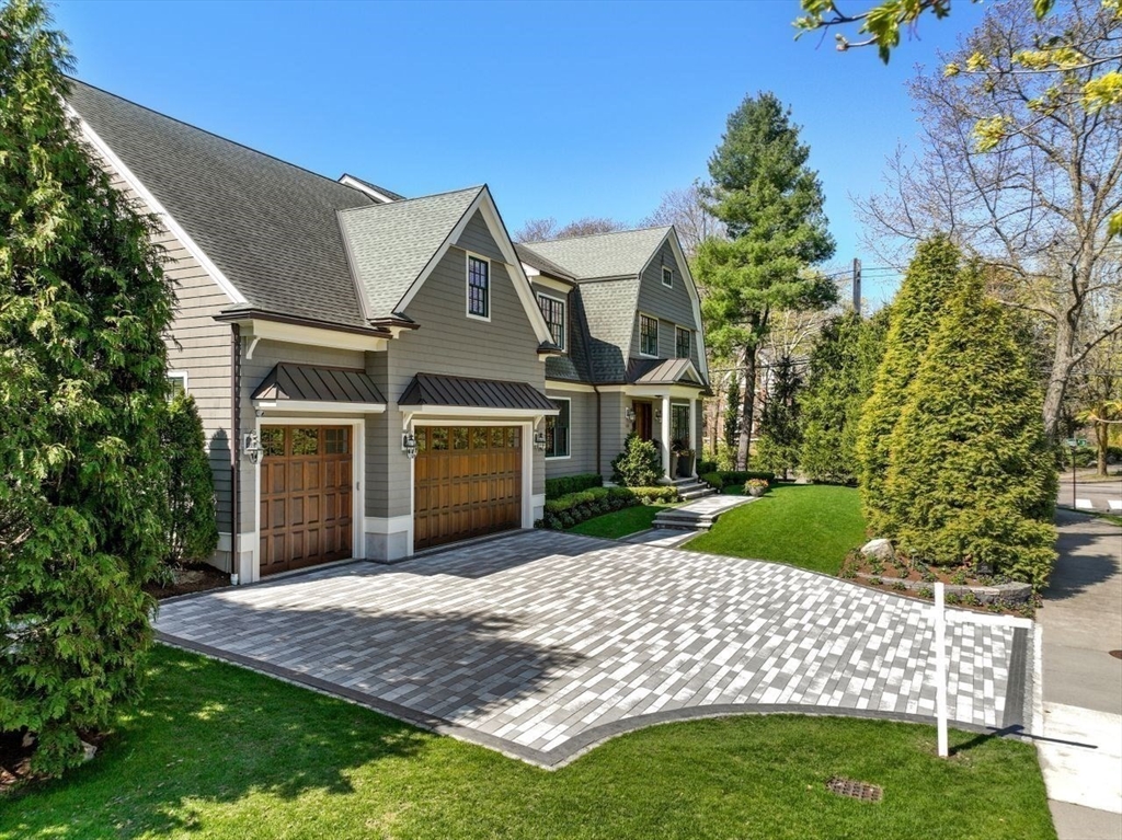 1388 Commonwealth Avenue