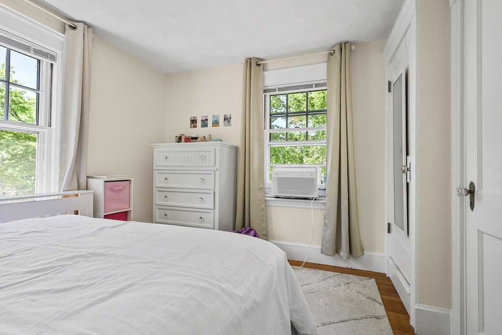 214 Adams Ave