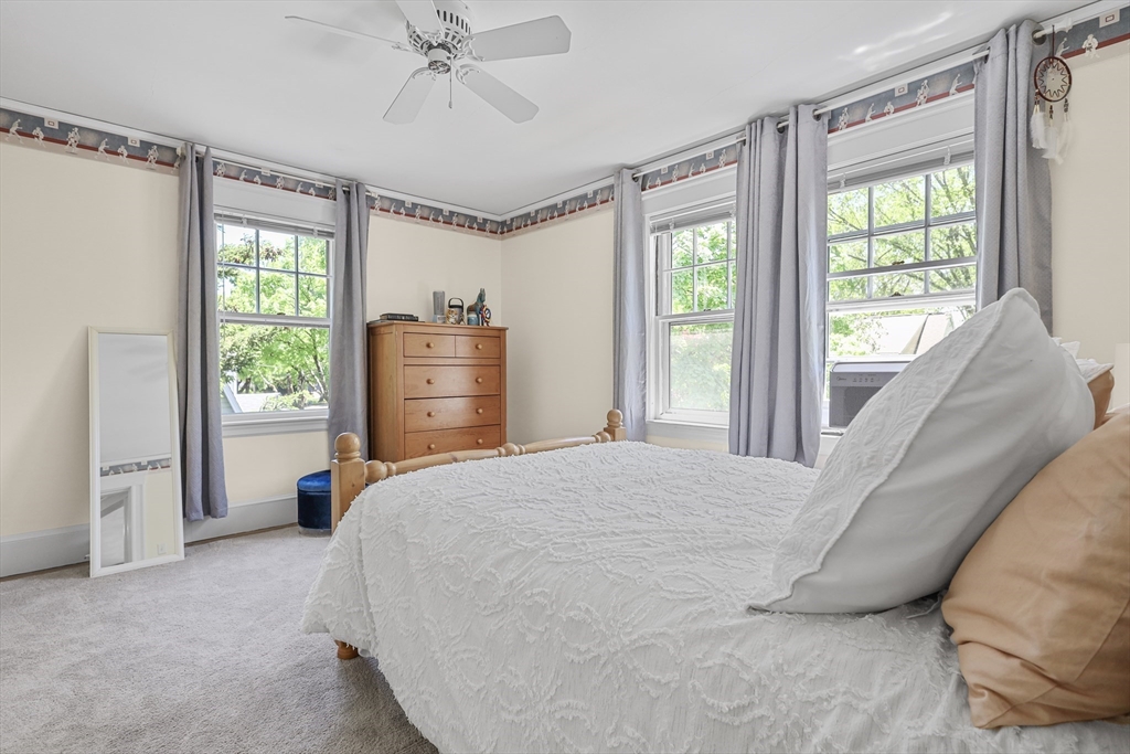 214 Adams Ave