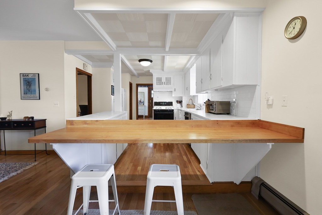214 Adams Ave