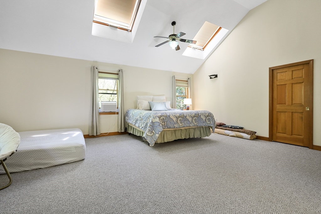 214 Adams Ave