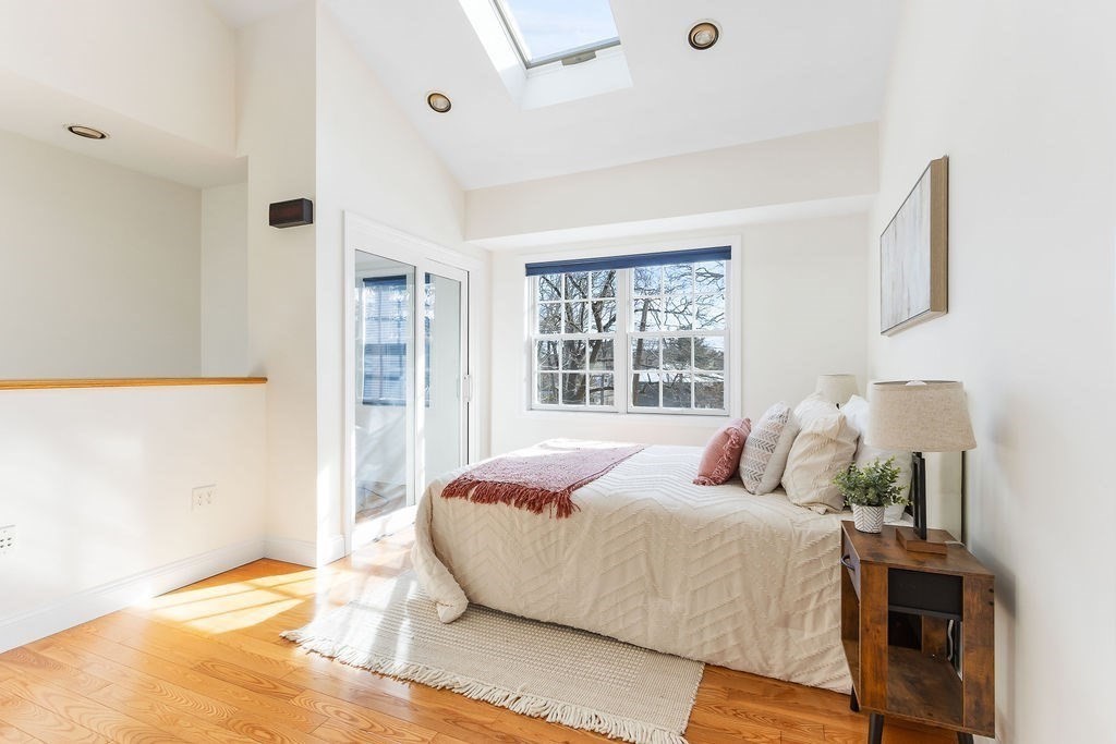 67 Walnut Hill Rd