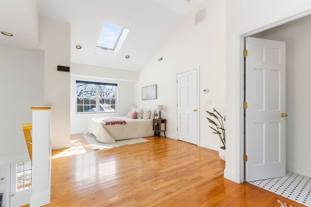 67 Walnut Hill Rd