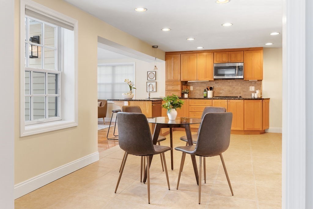 67 Walnut Hill Rd