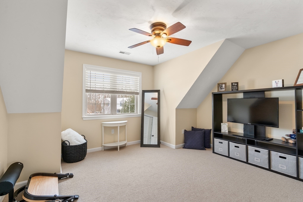 22 Irene Ct