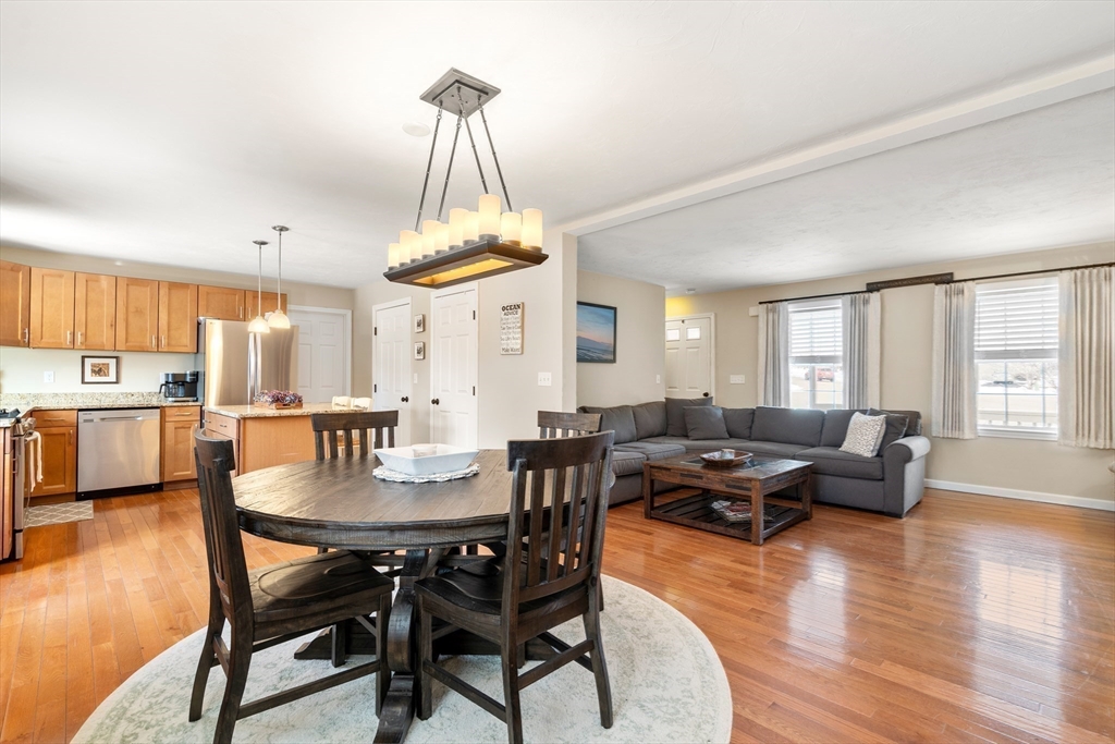 22 Irene Ct
