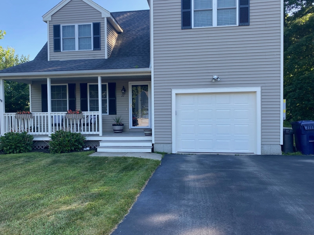 22 Irene Ct