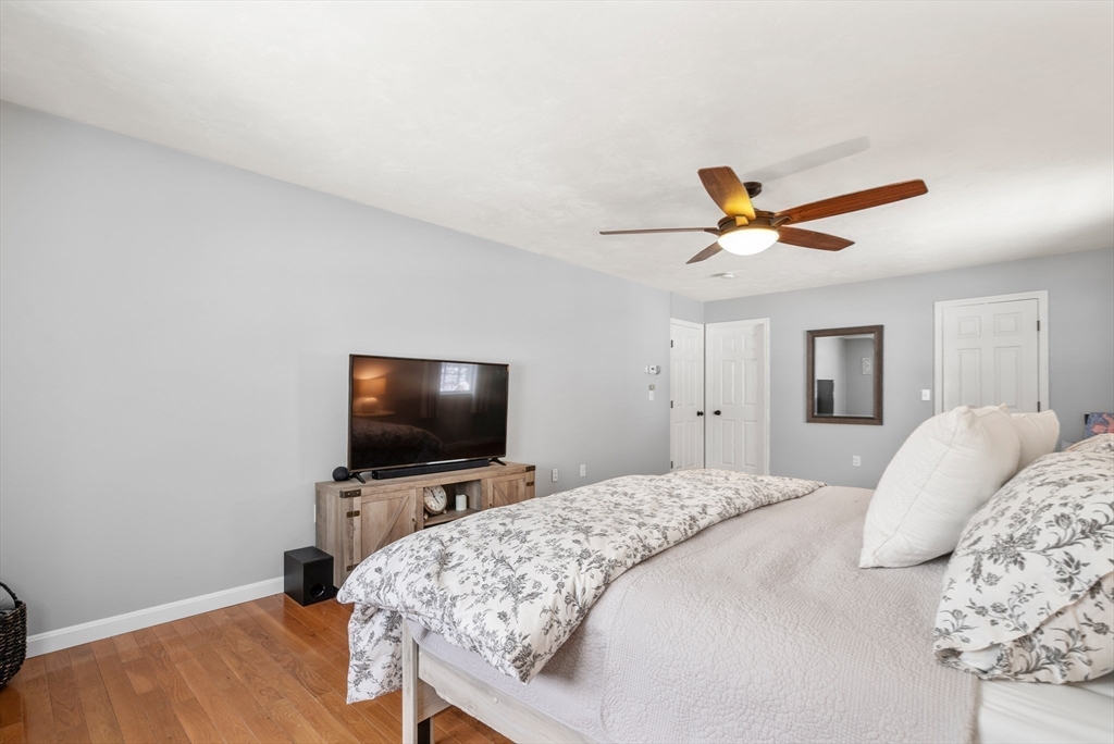 22 Irene Ct
