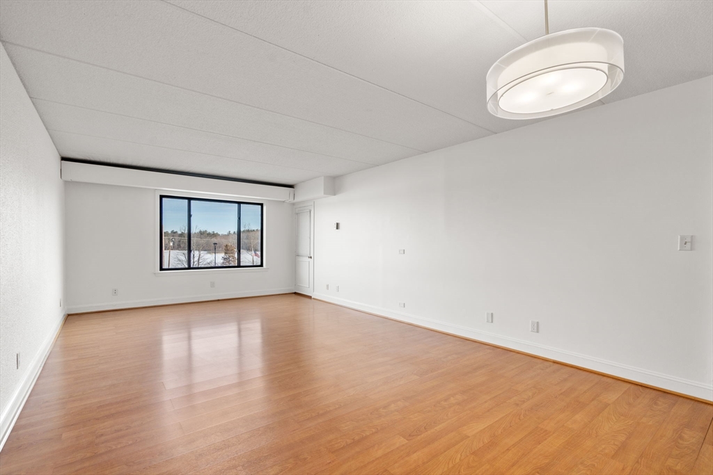 1500 Worcester Rd # 218