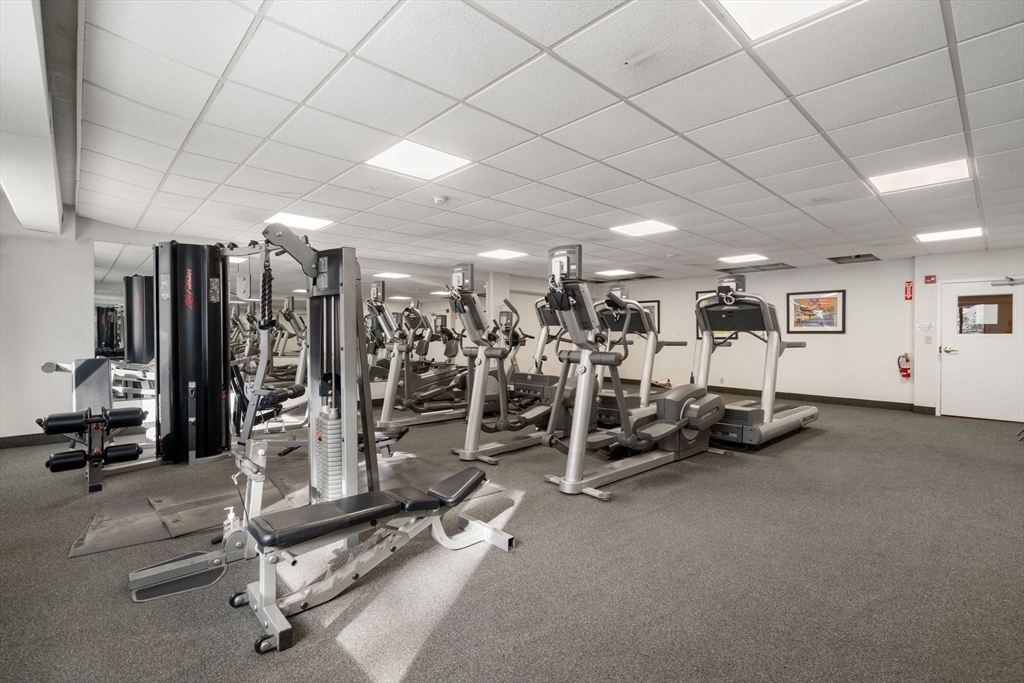 1500 Worcester Rd # 218