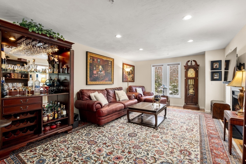 202 Old Bridge Lane # B2